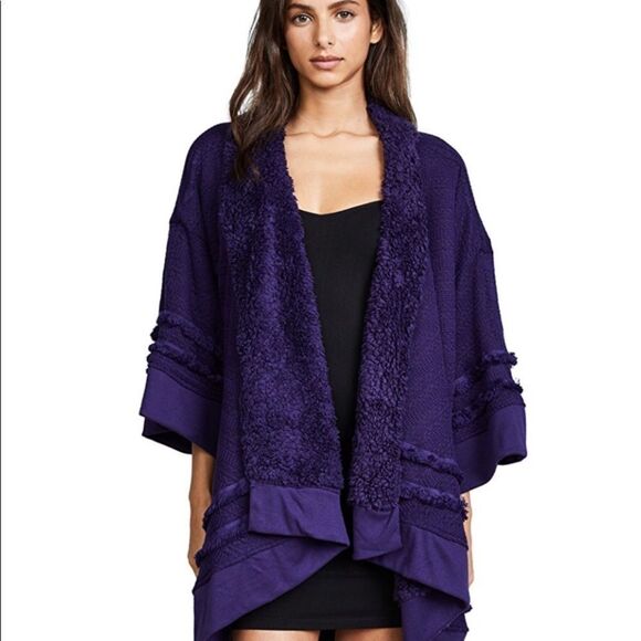 Bloomingdale’s Honeydew Hold Me Tight Reversible Wrap Cardigan Kimono Purple - Picture 1 of 13
